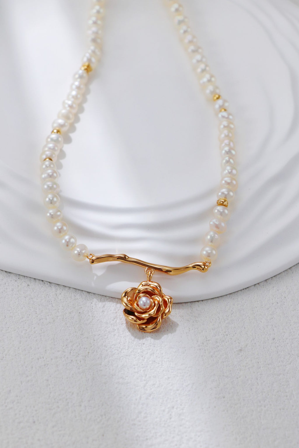 Golden Rose Pearl Necklace