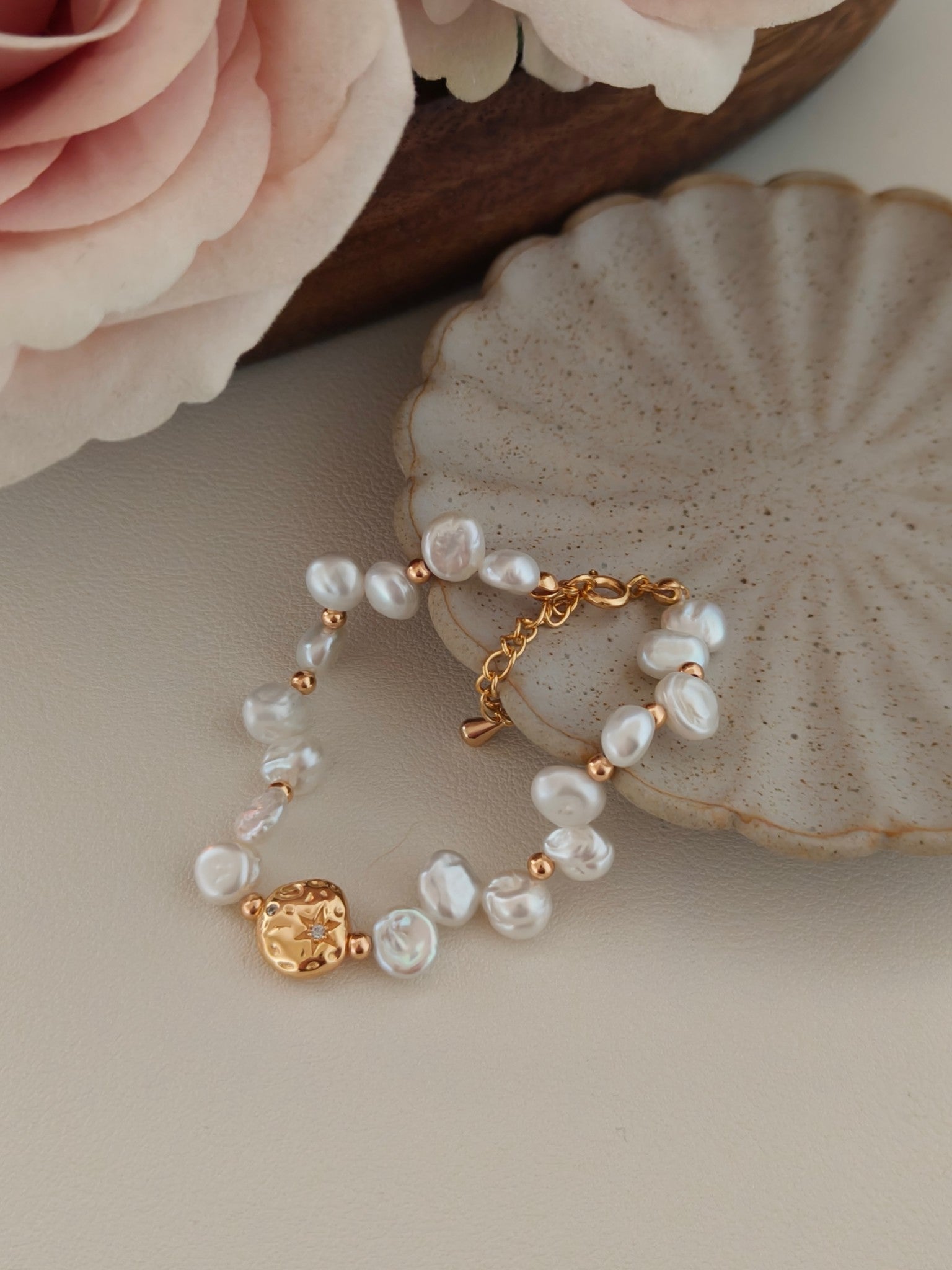 Vintage Gold Freshwater Pearl Bracelet