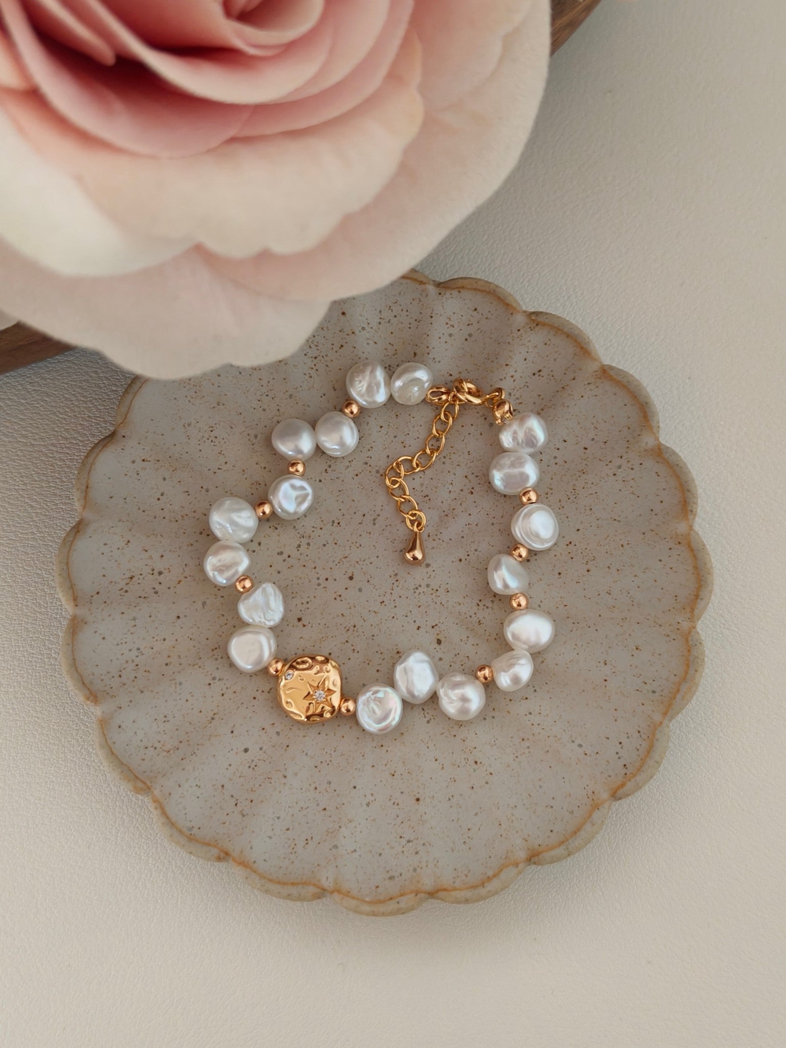 Vintage Gold Freshwater Pearl Bracelet