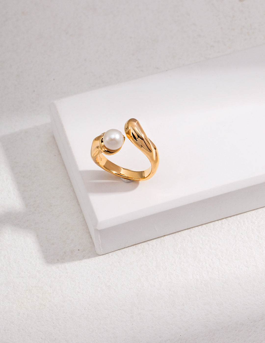 Liquid Silver Pearl Ring