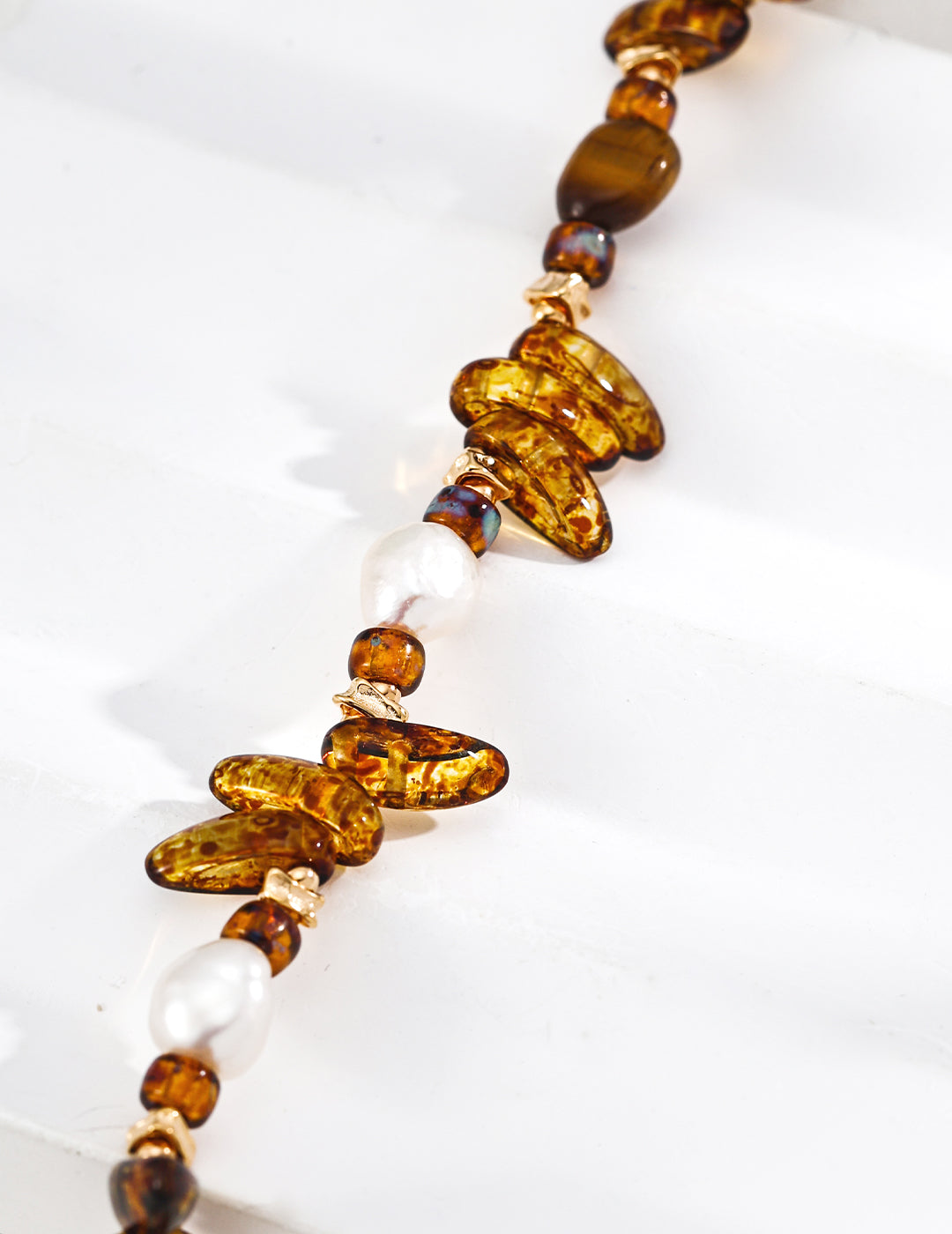 Retro Glass & Tiger Eye Pearl Bracelet