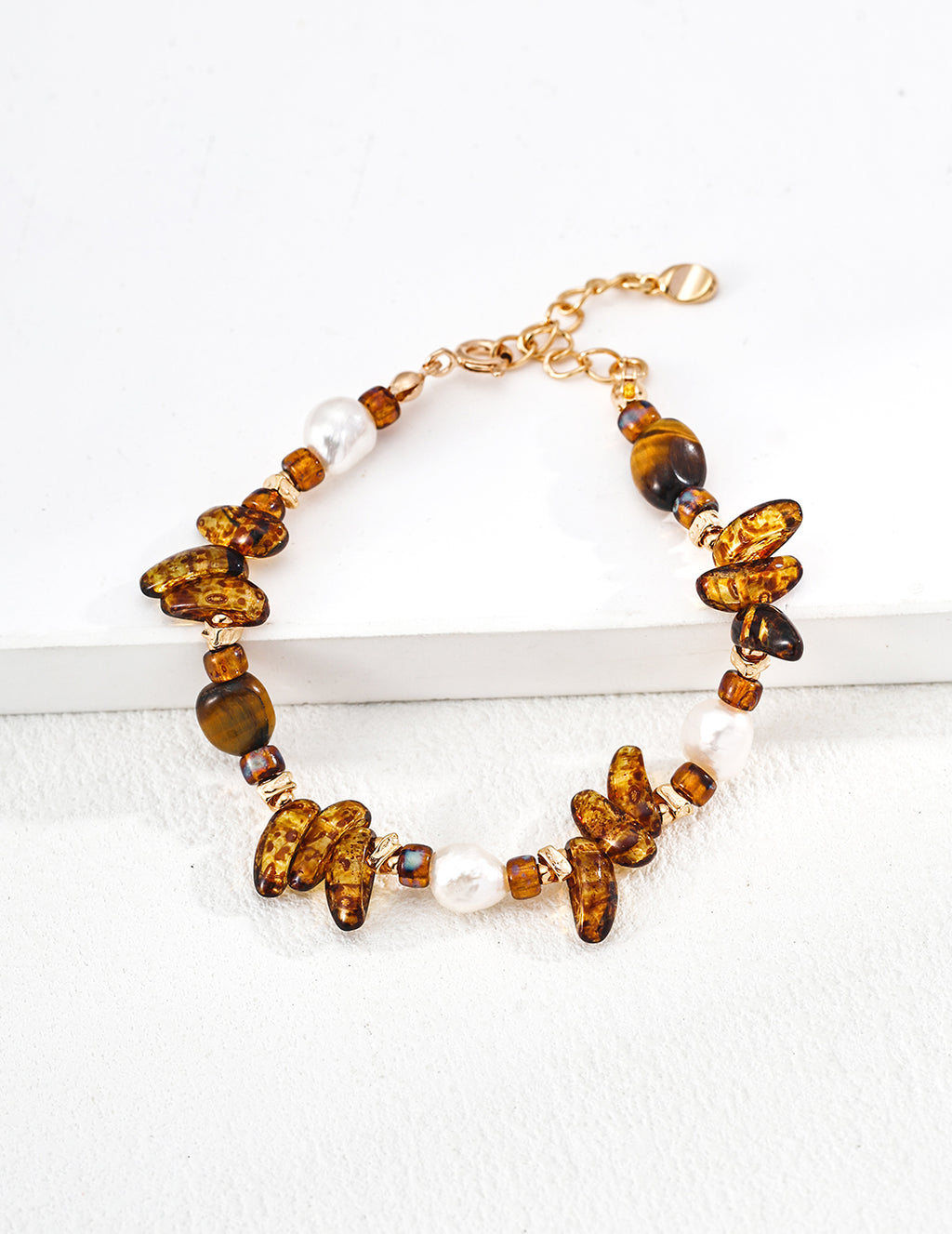 Retro Glass & Tiger Eye Pearl Bracelet